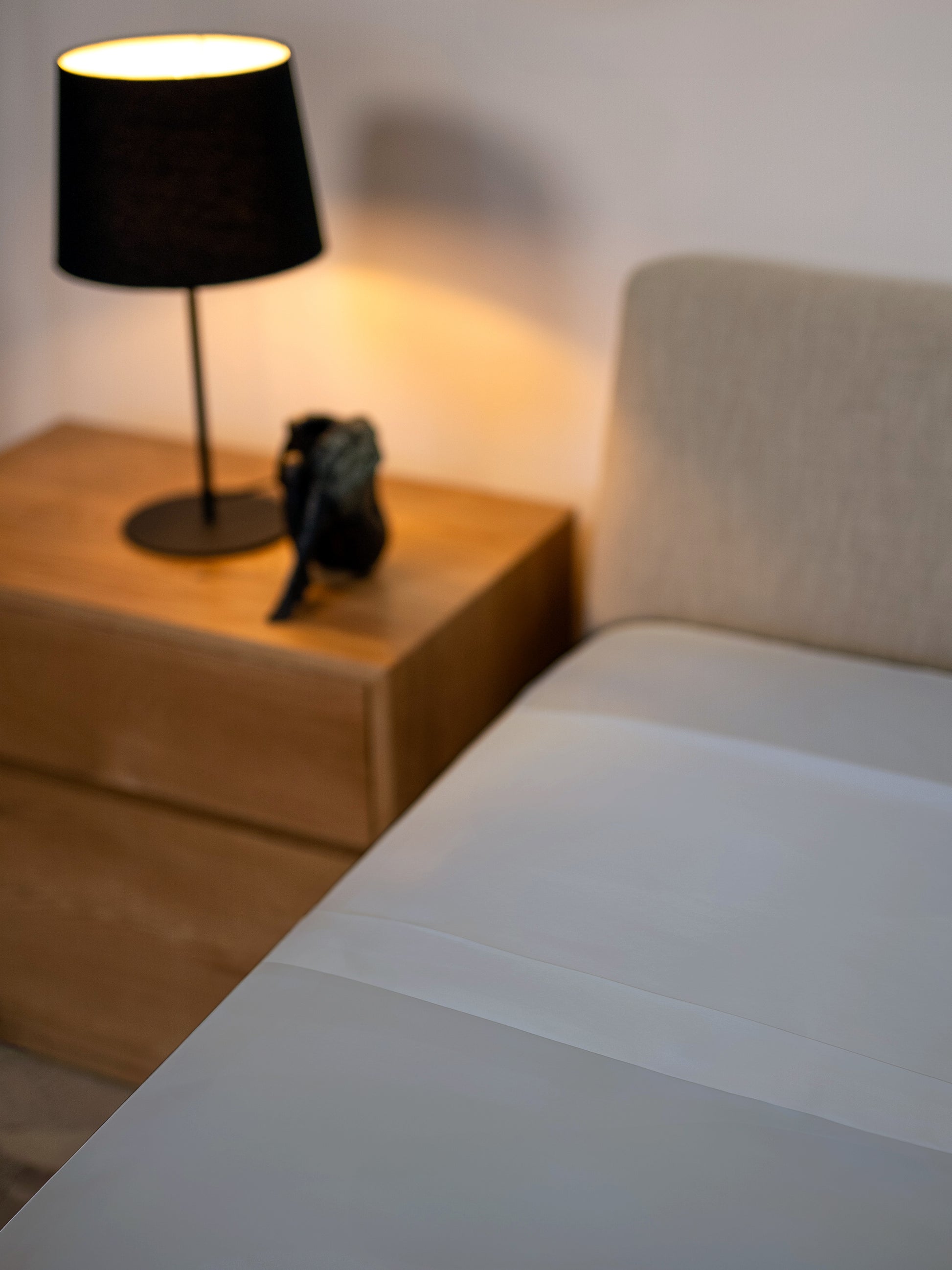 Flat Sheets Satin Stitch 300 TC