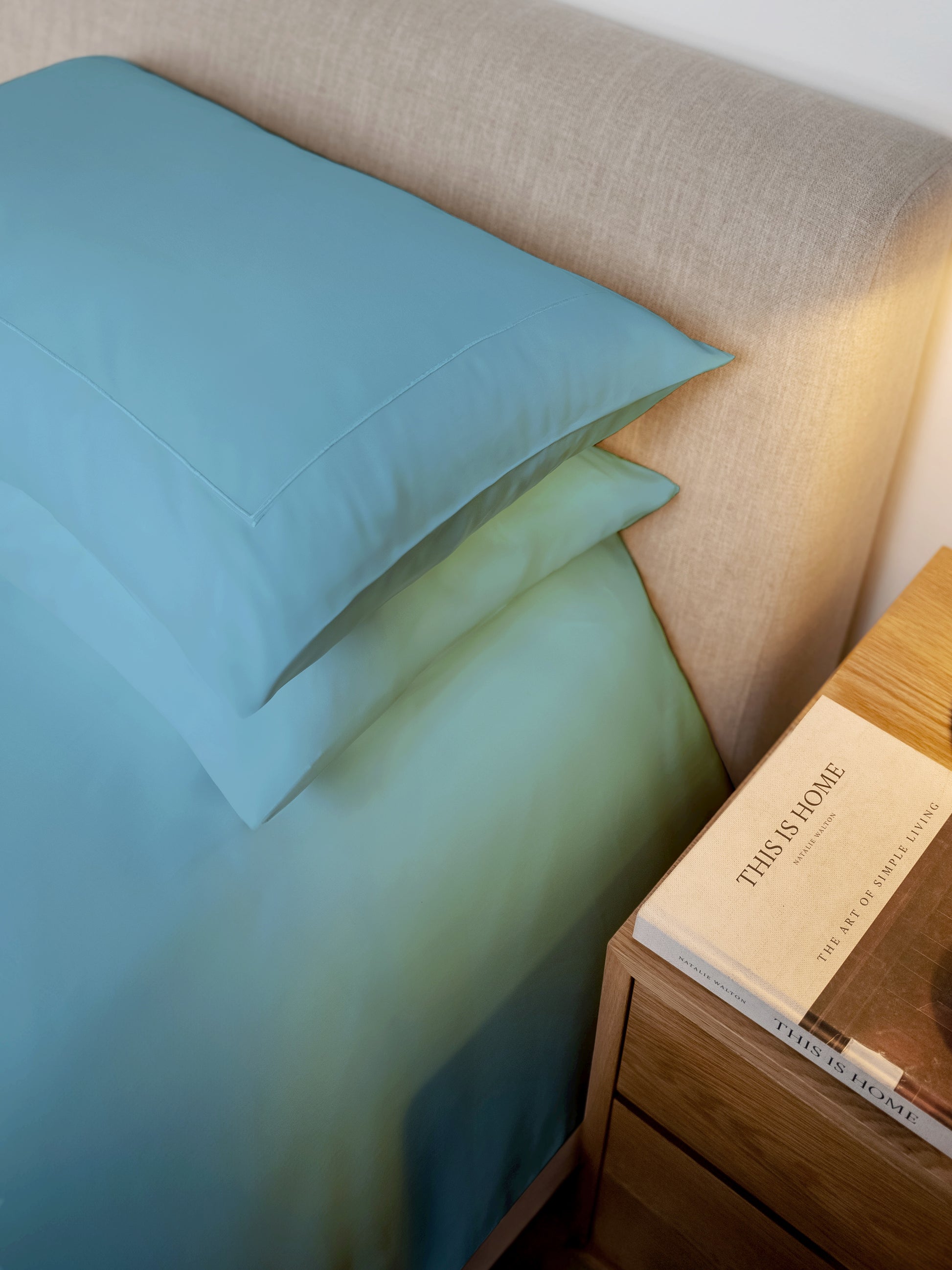 Pillow Casing Oxford Satin Stitch 300 TC