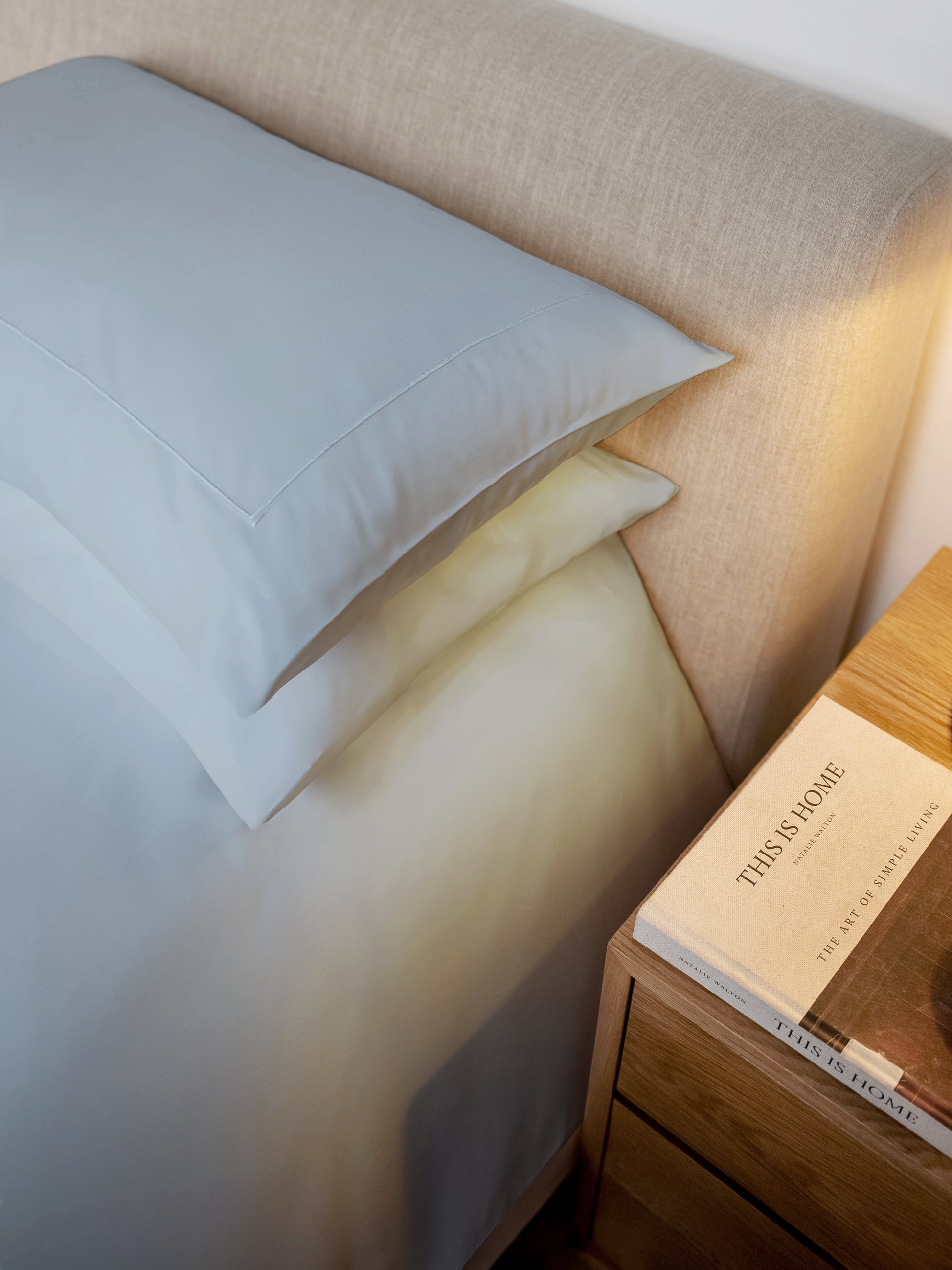 Pillow Casing Oxford Satin Stitch 300 TC