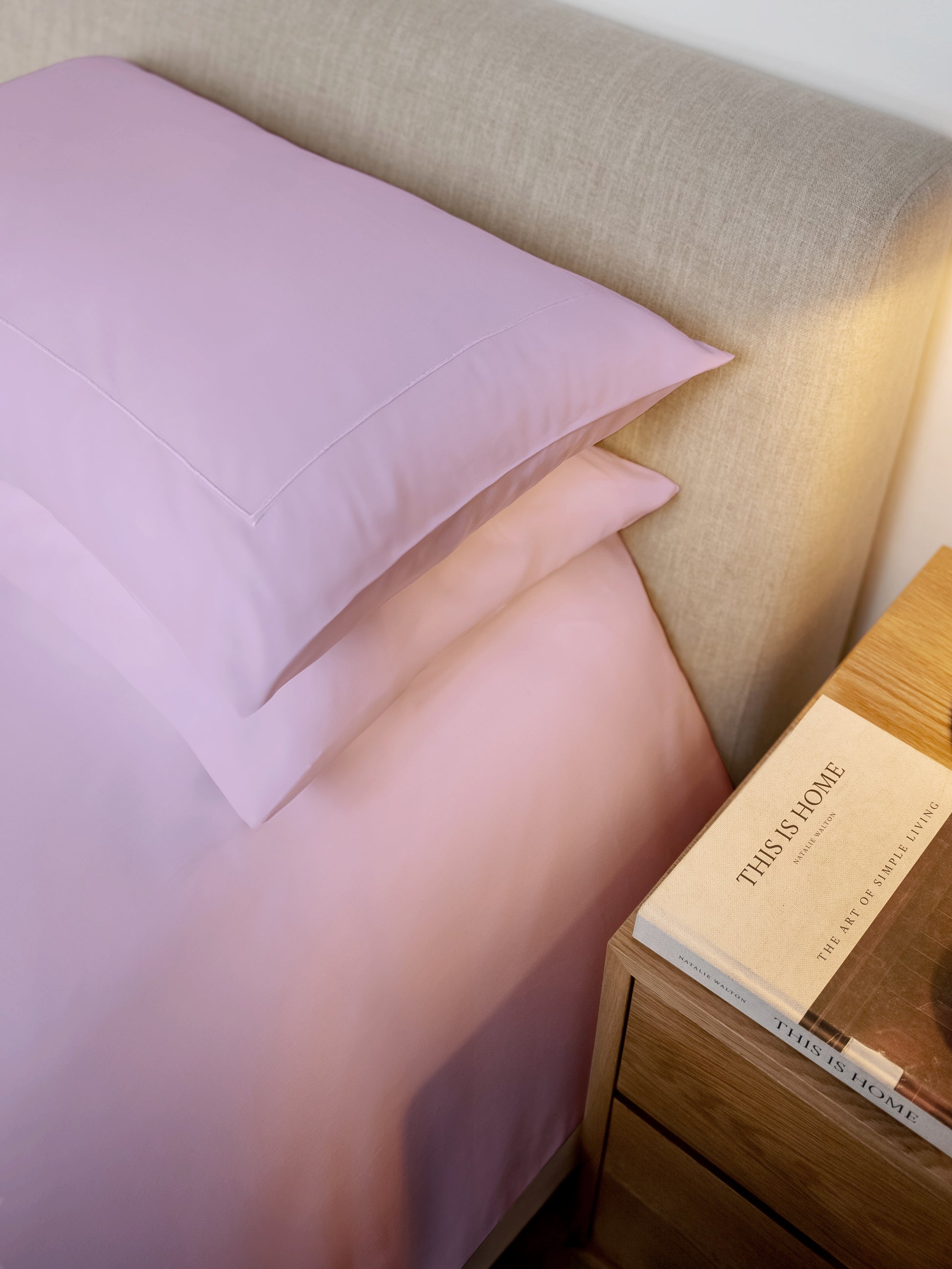 Pillow Casing Oxford Satin Stitch 300 TC